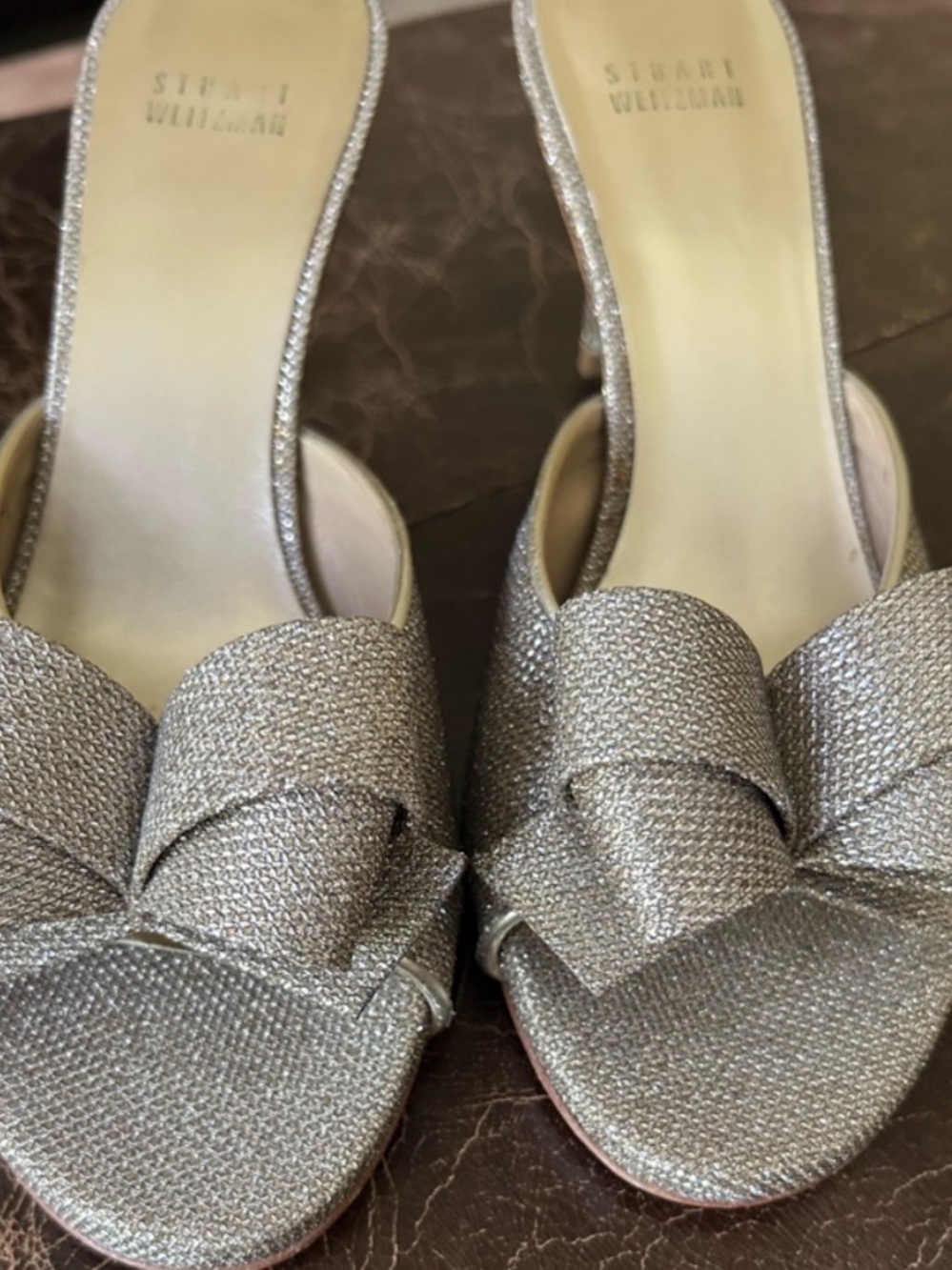 Stuart Weitzman Metallic Glitter Fabric Bobosong Bow Detail Peep Toe Slides